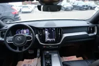 Volvo XC60 din 2022 cu 73.900 km - oferta VOL176226 - foto 14