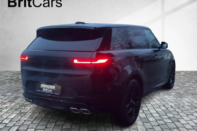 Land Rover Range Rover Sport din 2025 cu 10.584 km - oferta LAN176229 - foto 4