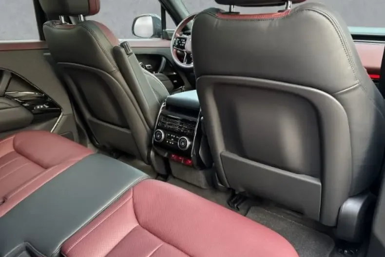 Land Rover Range Rover Sport din 2024 cu 12.816 km - oferta LAN176230 - foto 12