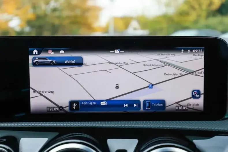 Mercedes-Benz A 220 din 2024 cu 6.500 km - oferta MER176232 - foto 12