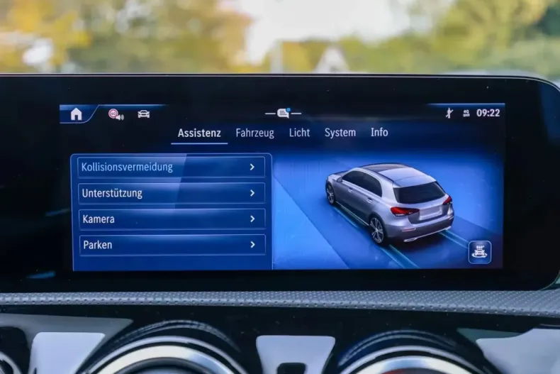 Mercedes-Benz A 220 din 2024 cu 6.500 km - oferta MER176232 - foto 14