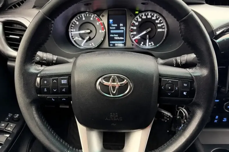 Toyota Hilux din 2021 cu 91.600 km - oferta TOY176237 - foto 10