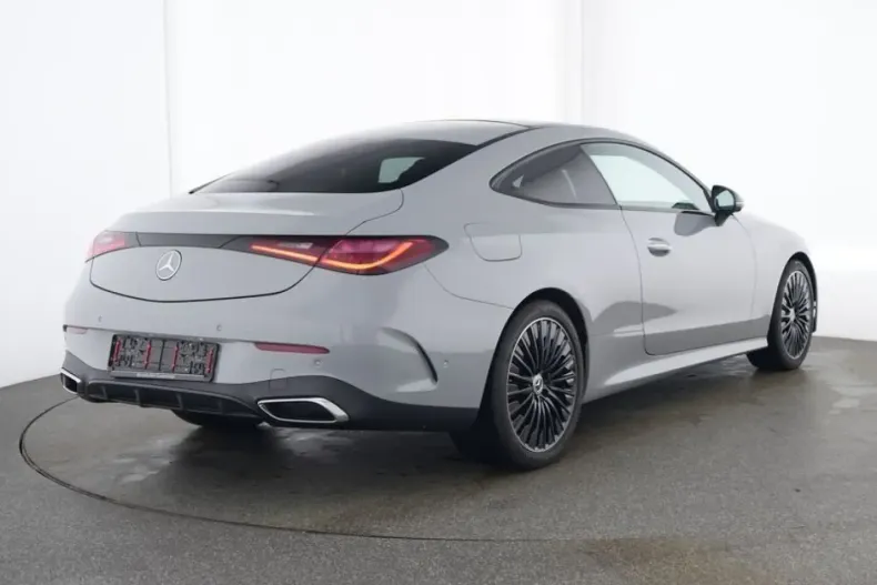 Mercedes-Benz CLE 200 din 2024 cu 12.206 km - oferta MER176242 - foto 2