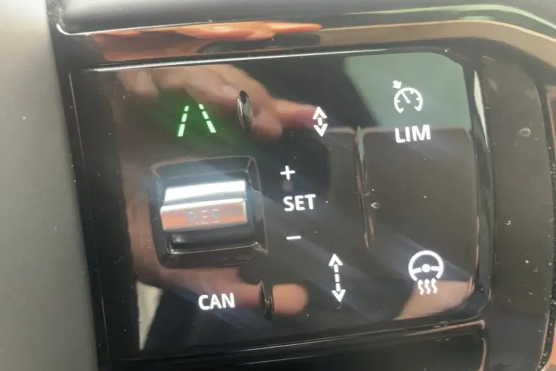 Land Rover Range Rover Sport din 2025 cu 17.767 km - oferta LAN176243 - foto 18