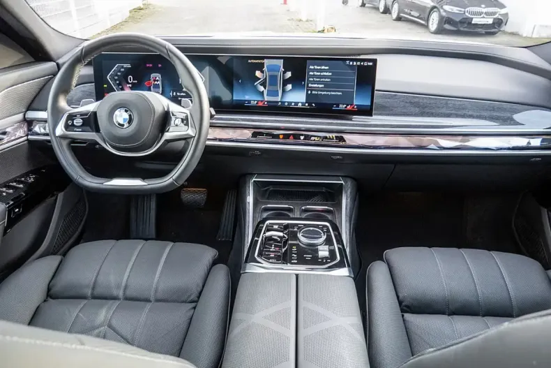 BMW 740 din 2025 cu 19.700 km - oferta BMW176246 - foto 14