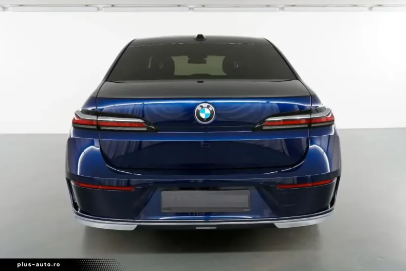 BMW 740 din 2023 cu 33.946 km - oferta BMW176255 - foto 5