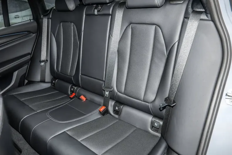 BMW X4 din 2023 cu 27.216 km - oferta BMW176258 - foto 11