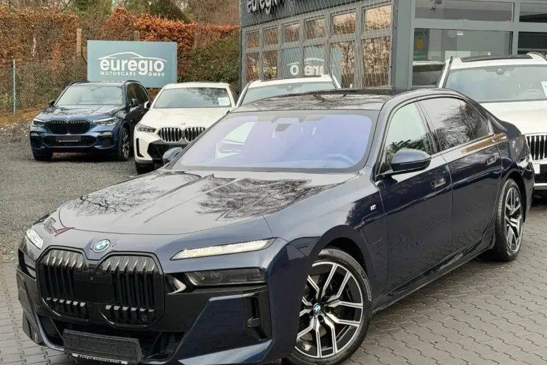 BMW 750 din 2023 cu 95.900 km - oferta BMW176261 - foto 2