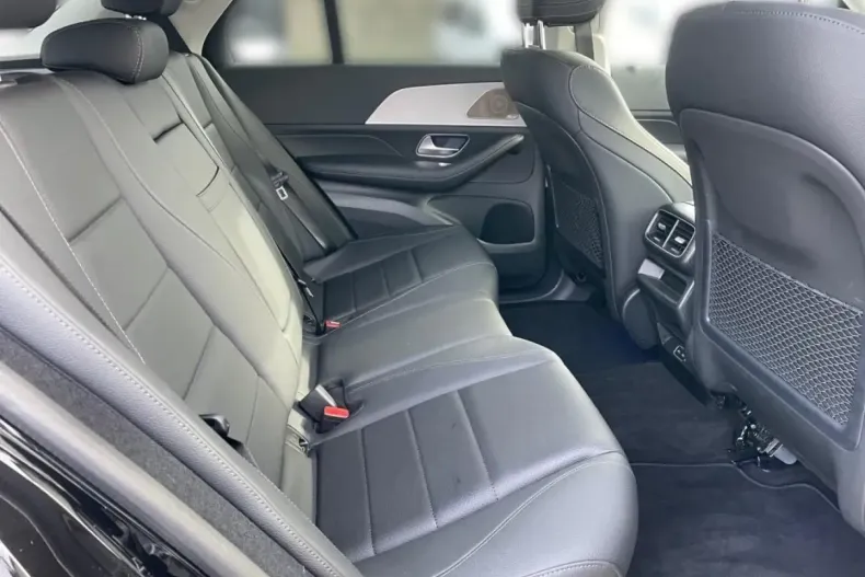 Mercedes-Benz GLE 300 din 2024 cu 12.682 km - oferta MER176273 - foto 11