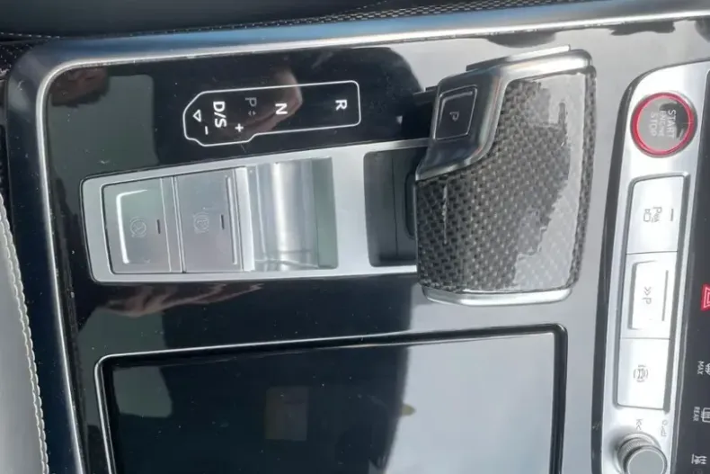 Audi SQ7 din 2022 cu 52.000 km - oferta AUD176274 - foto 14