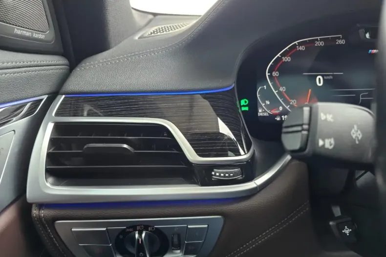 BMW 730 din 2021 cu 106.700 km - oferta BMW176275 - foto 30