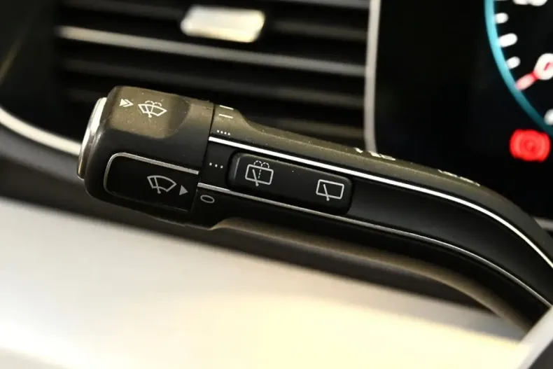 Mercedes-Benz GLE 350 din 2023 cu 76.600 km - oferta MER176277 - foto 18