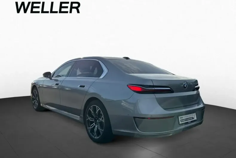 BMW 740 din 2024 cu 94.883 km - oferta BMW176278 - foto 2