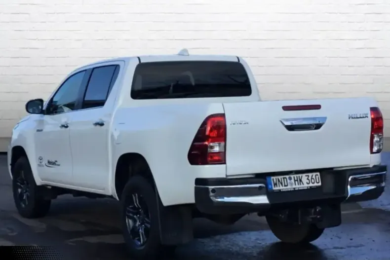 Toyota Hilux din 2024 cu 9.999 km - oferta TOY176281 - foto 10