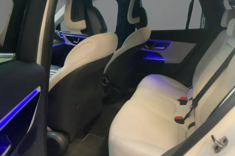 Mercedes-Benz GLC 300 din 2023 cu 83.070 km - oferta MER176285 - foto 7