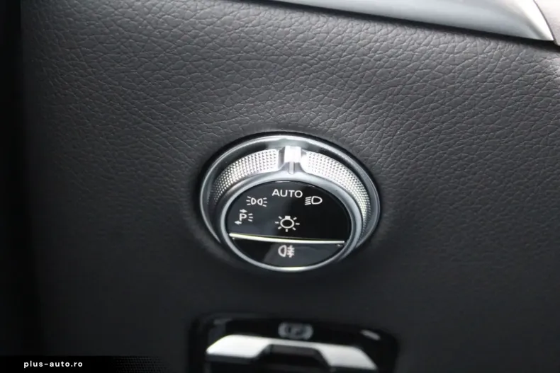 Mercedes-Benz GLC 300 din 2023 cu 31.569 km - oferta MER176287 - foto 17