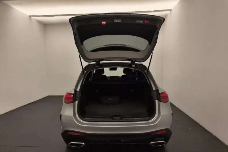 Mercedes-Benz GLC 300 din 2023 cu 26.570 km - oferta MER176288 - foto 8