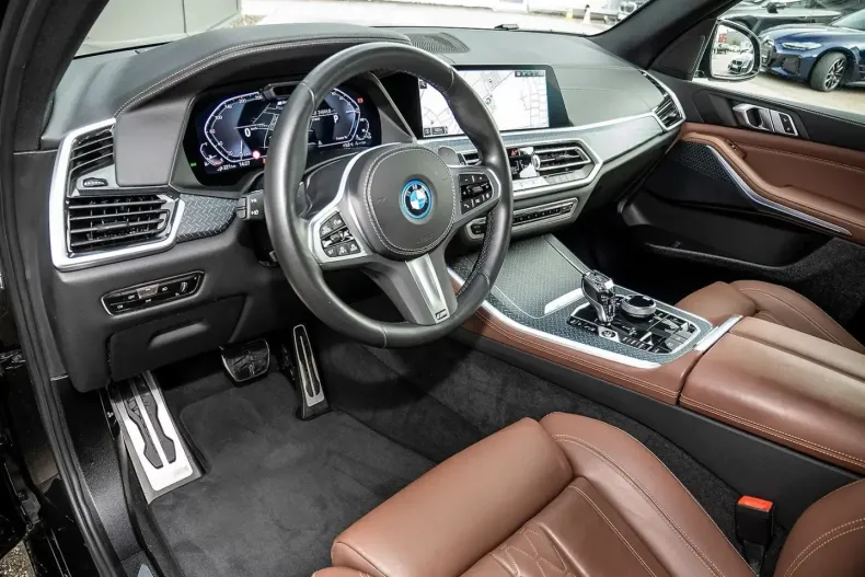 BMW X5 din 2022 cu 83.732 km - oferta BMW176289 - foto 3