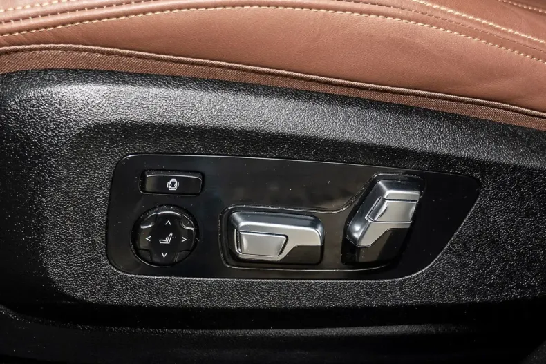 BMW X5 din 2022 cu 83.732 km - oferta BMW176289 - foto 16