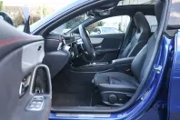 Mercedes-Benz CLA 180 din 2024 cu 3.952 km - oferta MER176294 - foto 8