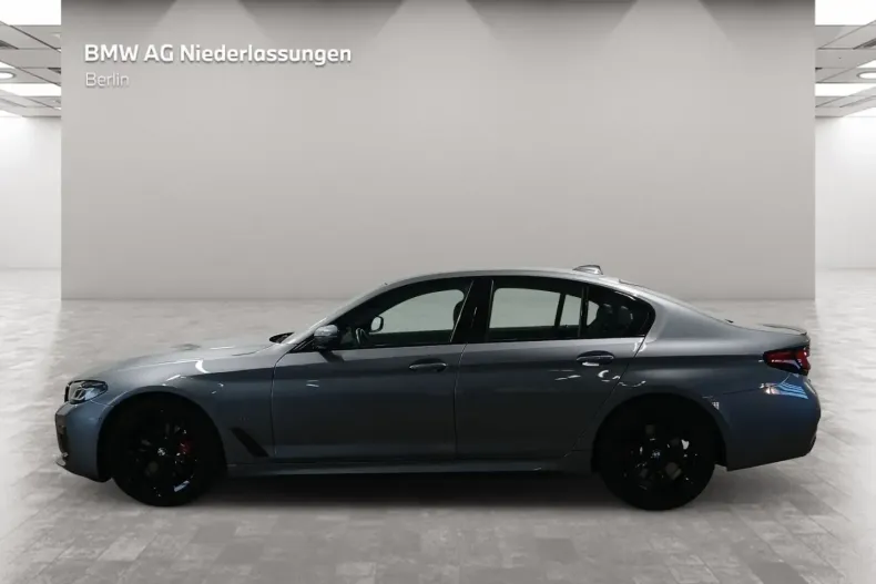 BMW 530 din 2022 cu 55.160 km - oferta BMW176297 - foto 3