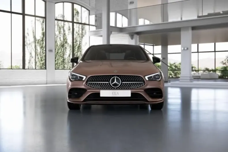 Mercedes-Benz CLA 250 din 2022 cu 37.297 km - oferta MER176300 - foto 1