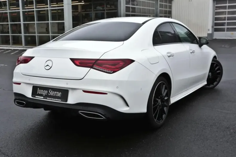 Mercedes-Benz CLA 250 din 2022 cu 64.950 km - oferta MER176302 - foto 2
