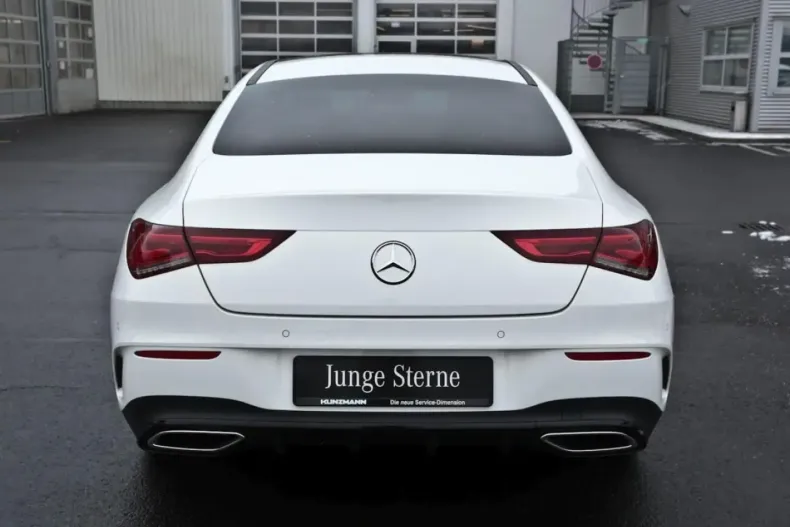 Mercedes-Benz CLA 250 din 2022 cu 64.950 km - oferta MER176302 - foto 3