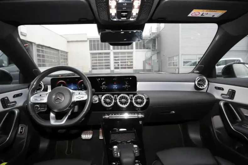 Mercedes-Benz CLA 250 din 2022 cu 64.950 km - oferta MER176302 - foto 11