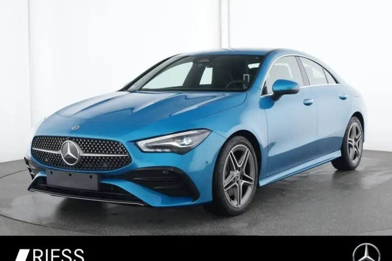 Mercedes-Benz CLA 200 din 2024 cu 9.108 km - oferta MER176305 - foto 1