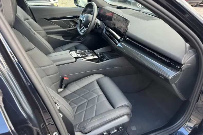 BMW 520 din 2024 cu 19.000 km - oferta BMW176309 - foto 15