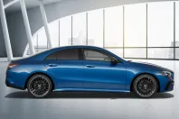 Mercedes-Benz CLA 200 din 2024 cu 11.310 km - oferta MER176316 - foto 9