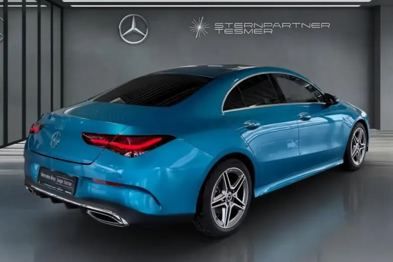 Mercedes-Benz CLA 200 din 2024 cu 7.604 km - oferta MER176318 - foto 2
