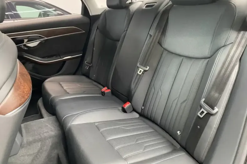 Audi A8 din 2021 cu 99.920 km - oferta AUD176324 - foto 11