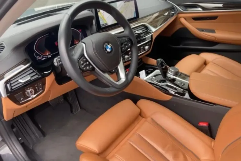 BMW 530 din 2022 cu 100.181 km - oferta BMW176325 - foto 10