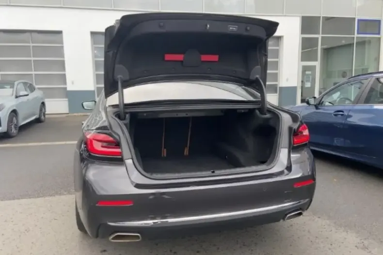 BMW 530 din 2022 cu 100.181 km - oferta BMW176325 - foto 15