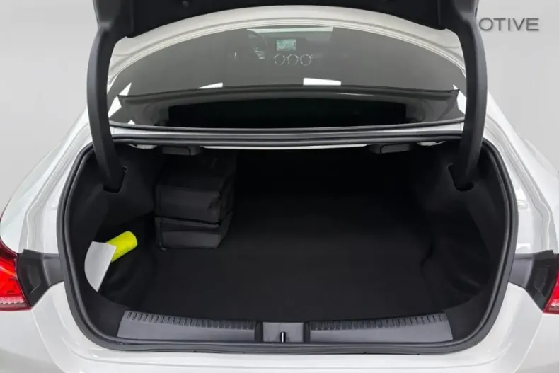 Mercedes-Benz CLA 250 din 2022 cu 15.276 km - oferta MER176327 - foto 16