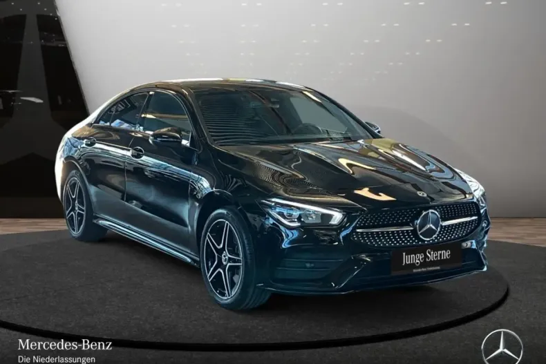 Mercedes-Benz CLA 250 din 2022 cu 57.301 km - oferta MER176330 - foto 3