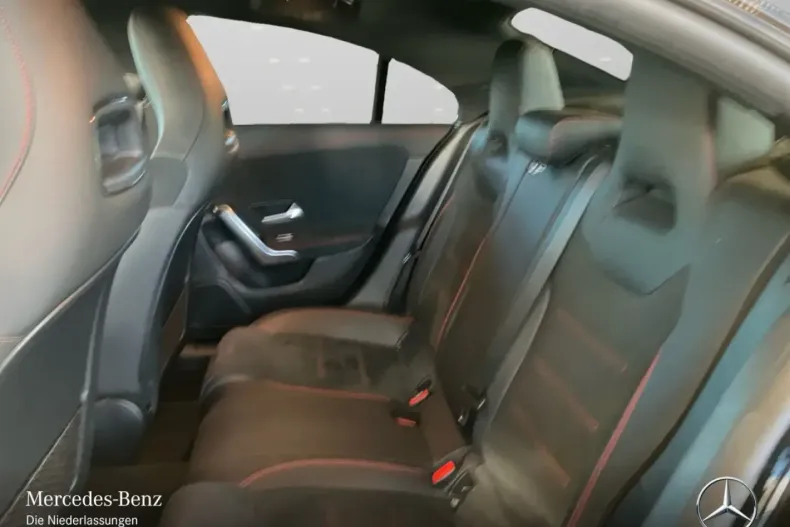 Mercedes-Benz CLA 250 din 2022 cu 57.301 km - oferta MER176330 - foto 9