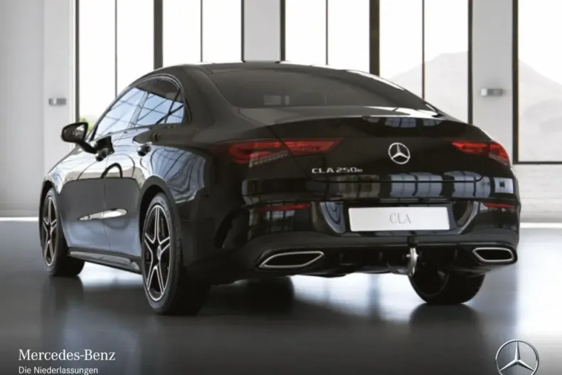 Mercedes-Benz CLA 250 din 2022 cu 57.301 km - oferta MER176330 - foto 18