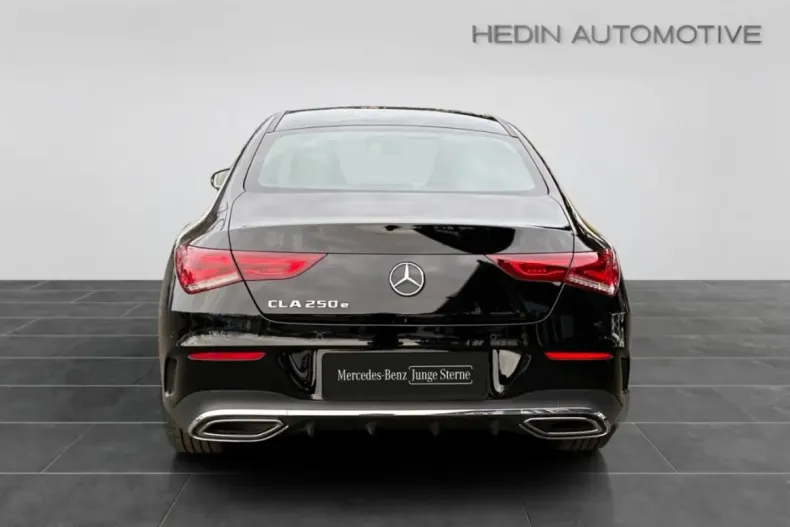 Mercedes-Benz CLA 250 din 2022 cu 99.215 km - oferta MER176344 - foto 5