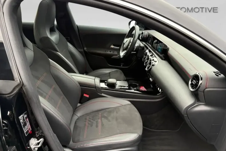 Mercedes-Benz CLA 250 din 2022 cu 99.215 km - oferta MER176344 - foto 15