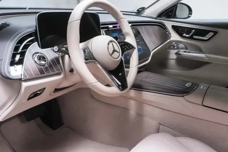 Mercedes-Benz E 400 din 2024 cu 23.386 km - oferta MER176352 - foto 8