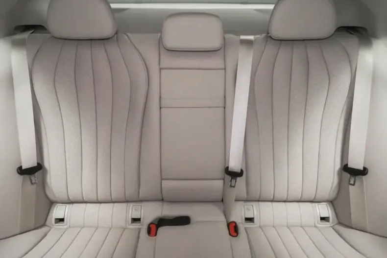 Mercedes-Benz E 400 din 2024 cu 23.386 km - oferta MER176352 - foto 11