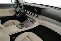 Mercedes-Benz E 300 din 2022 cu 96.369 km - oferta MER176353 - foto 11