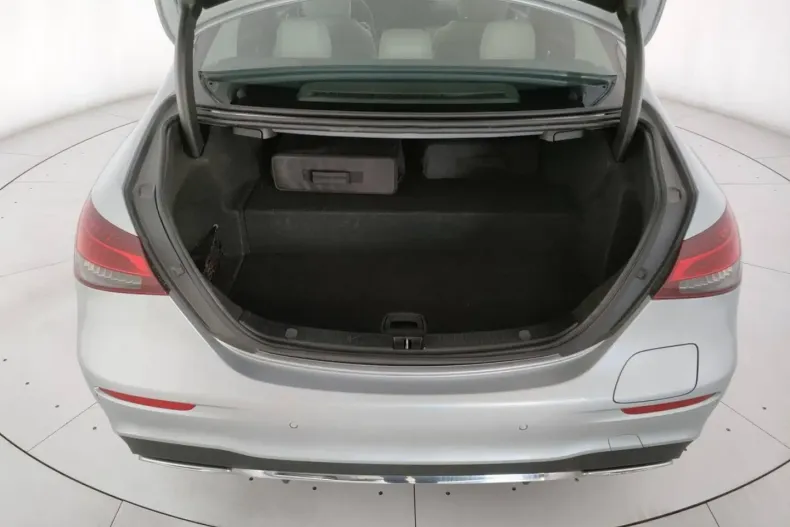 Mercedes-Benz E 300 din 2022 cu 96.369 km - oferta MER176353 - foto 14