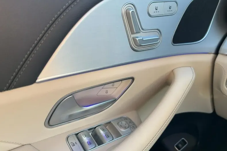 Mercedes-Benz GLE 350 din 2022 cu 68.245 km - oferta MER176354 - foto 15