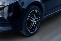 Mercedes-Benz V 300 din 2024 cu 13.627 km - oferta MER176356 - foto 3