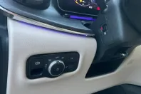 Mercedes-Benz V 300 din 2024 cu 13.627 km - oferta MER176356 - foto 4