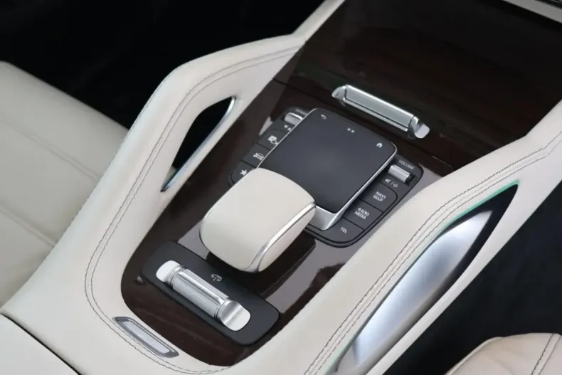 Mercedes-Benz GLE 350 din 2021 cu 57.400 km - oferta MER176361 - foto 16